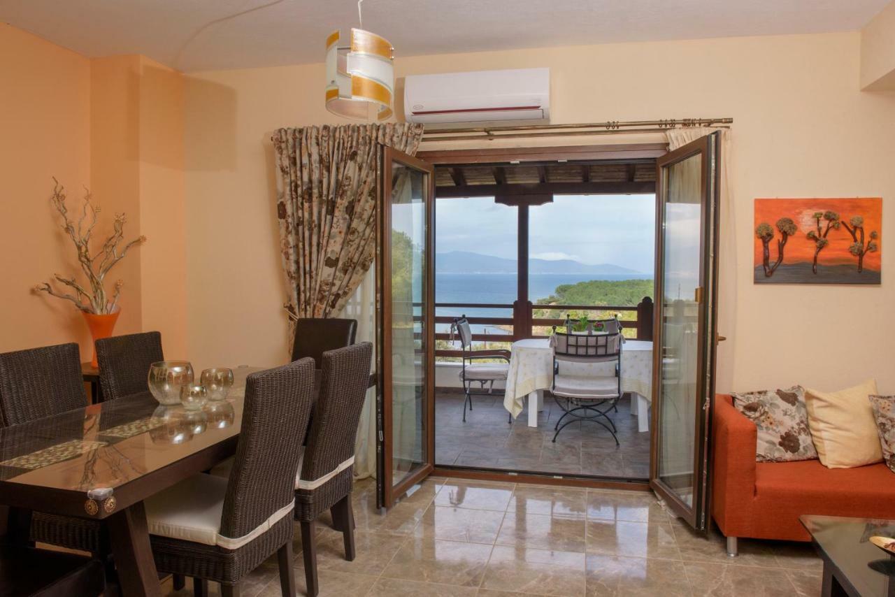 Klisouri Beach Villa Ierissos Eksteriør billede