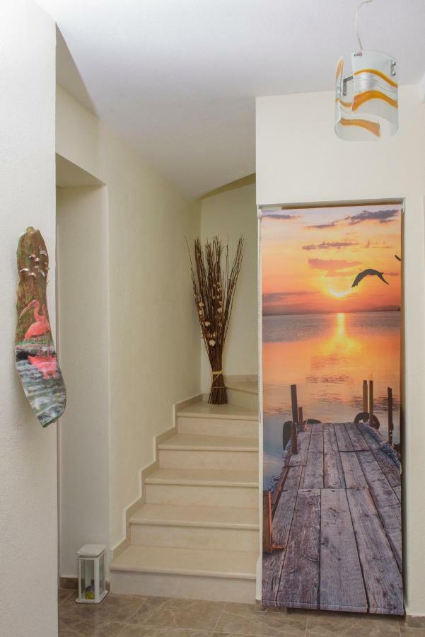 Klisouri Beach Villa Ierissos Eksteriør billede